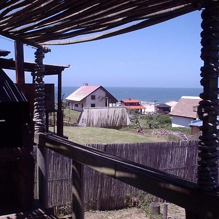 Terracota Y Chocolate Villa Punta Del Diablo Bagian luar foto
